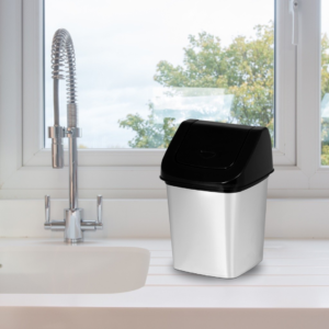lixeira 3,6L, lixeira com tampa, lixeira móvel, lixeira prata, lixeira compacta, lixeira para banheiro, lixeira para cozinha, lixeira para escritório, organização doméstica, lixeira moderna, lixeira pequena, acessório para casa, lixeira elegante, lixeira funcional, lixo organizado, tampa móvel para lixeira